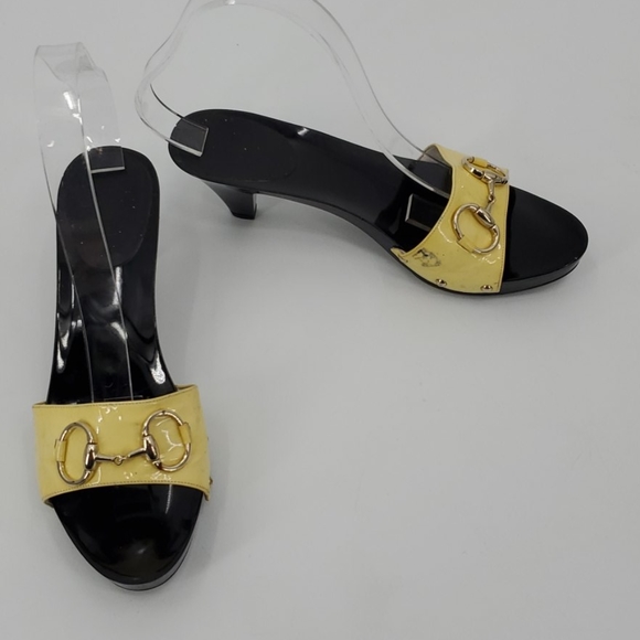 gucci plastic slides